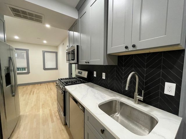 41 Long Ave 1, Boston, MA 02134