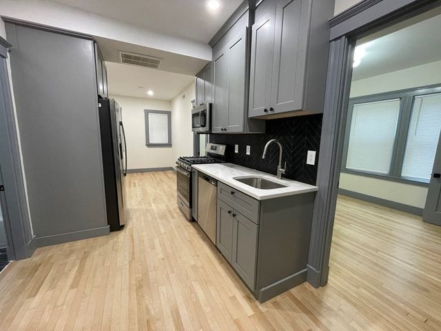 41 Long Ave 1, Boston, MA 02134