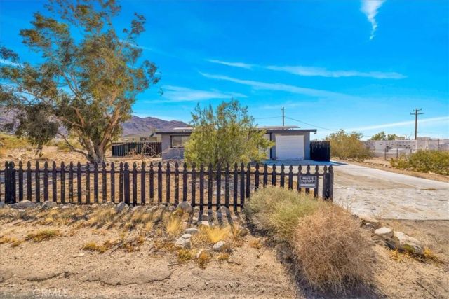 7714 Maude Adams Avenue, 29 Palms, CA 92277