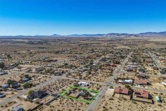 7714 Maude Adams Avenue, 29 Palms, CA 92277