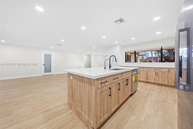 15131 SW 31st Ct, Davie, FL 33331