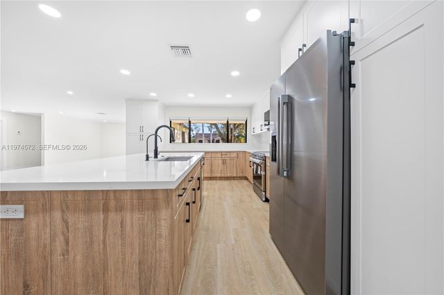 15131 SW 31st Ct, Davie, FL 33331