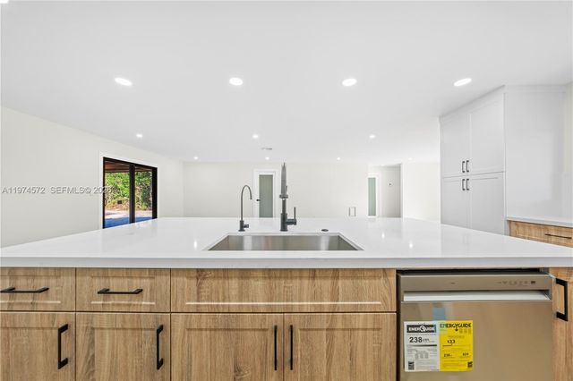 15131 SW 31st Ct, Davie, FL 33331