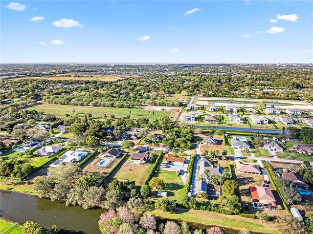 15131 SW 31st Ct, Davie, FL 33331