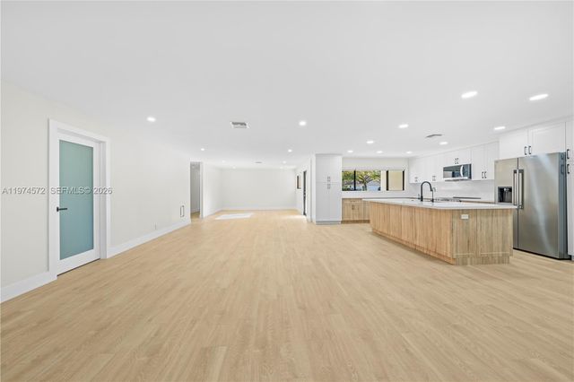 15131 SW 31st Ct, Davie, FL 33331