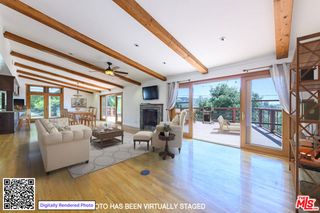1090 El Medio Avenue, Pacific Palisades (los Angeles), CA 90272