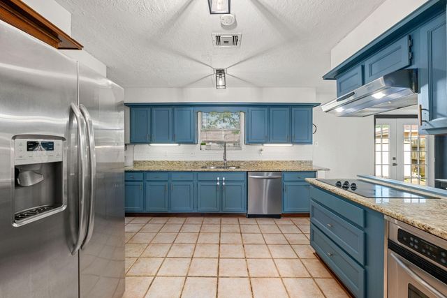 3911 Rushcroft Drive, Houston, TX 77082