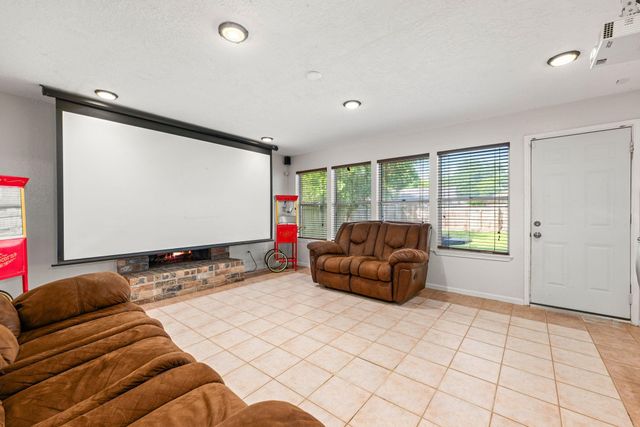 3911 Rushcroft Drive, Houston, TX 77082