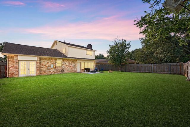 3911 Rushcroft Drive, Houston, TX 77082