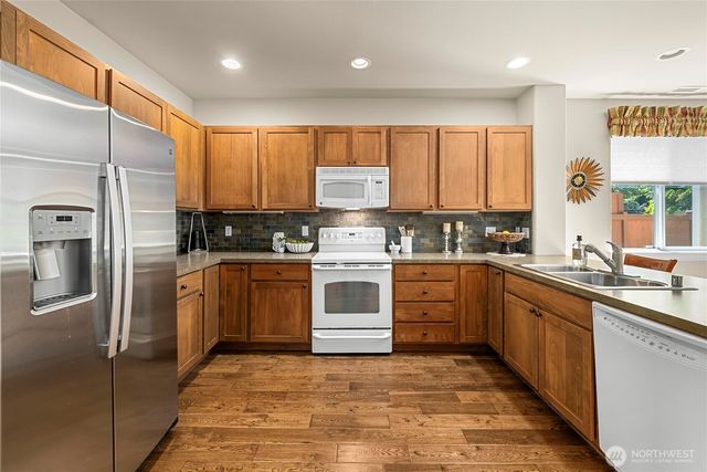 4865 Bend Drive NE, Lacey, WA 98516