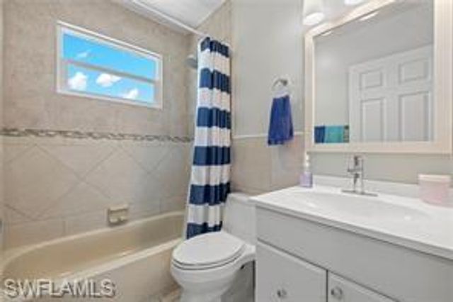 131 Gulf Island DR, Fort Myers Beach, FL 33931