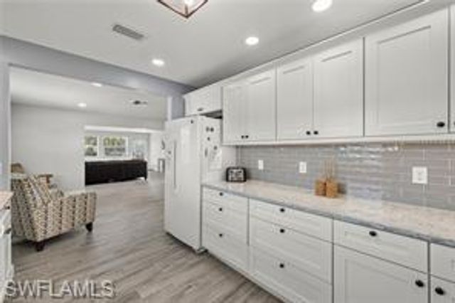 131 Gulf Island DR, Fort Myers Beach, FL 33931