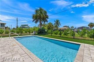 131 Gulf Island DR, Fort Myers Beach, FL 33931