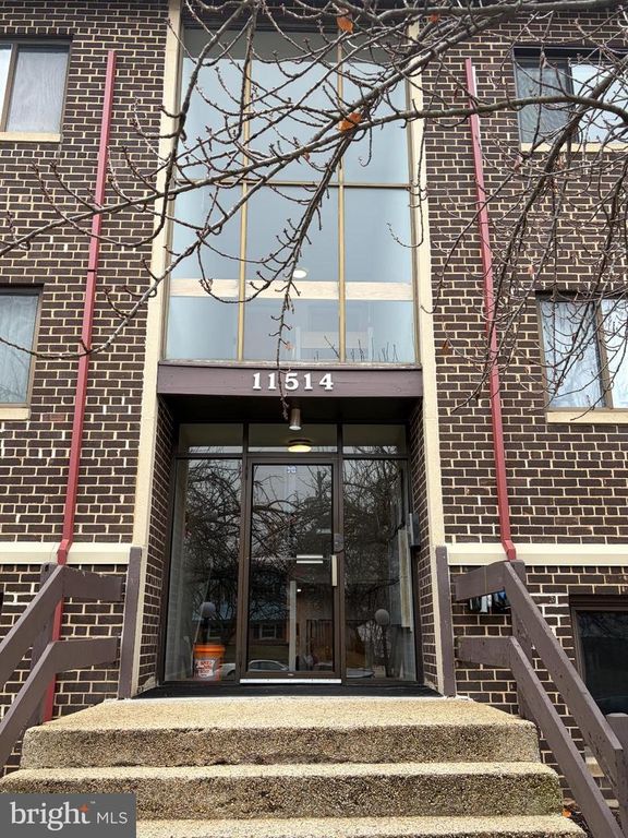 Image 1 of property listing at 11514 BUCKNELL DR #102, Silver Spring, MD 20902