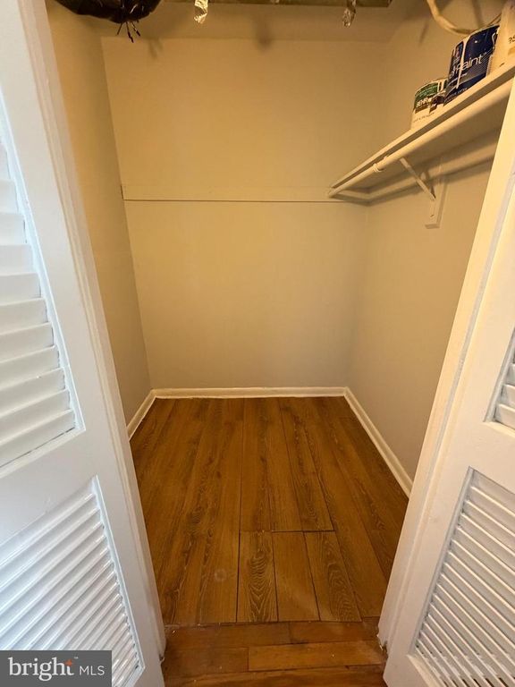 Image 13 of property listing at 11514 BUCKNELL DR #102, Silver Spring, MD 20902