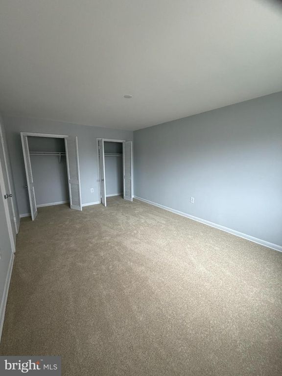 Image 15 of property listing at 11514 BUCKNELL DR #102, Silver Spring, MD 20902