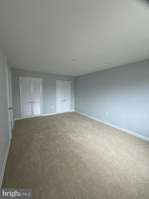 Image 16 of property listing at 11514 BUCKNELL DR #102, Silver Spring, MD 20902