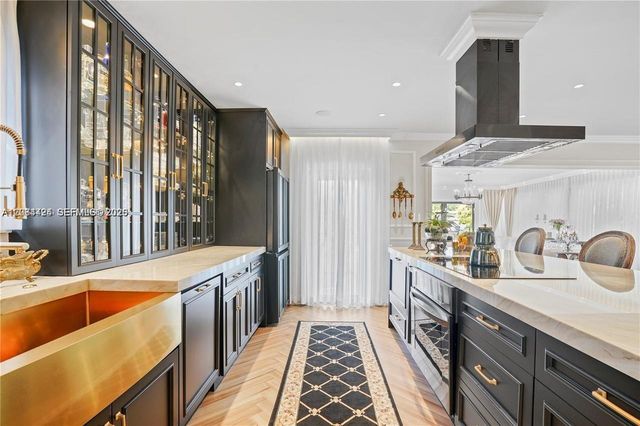 1625 Daytonia Road, Miami Beach, FL 33141