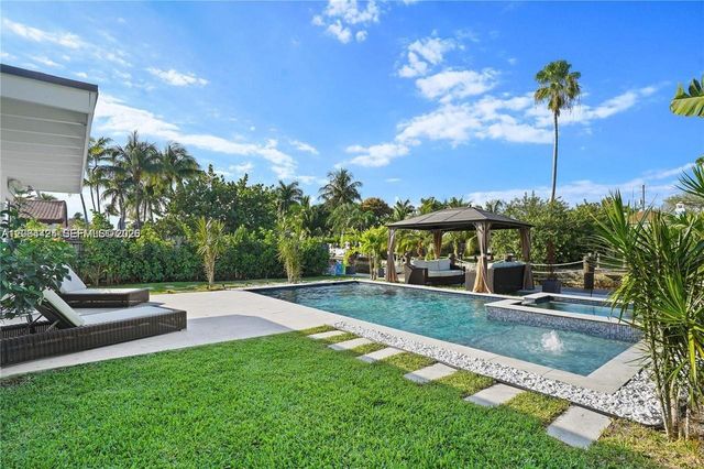 1625 Daytonia Road, Miami Beach, FL 33141
