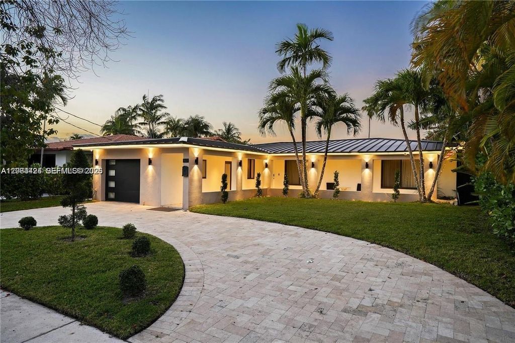 1625 Daytonia Road, Miami Beach, FL 33141