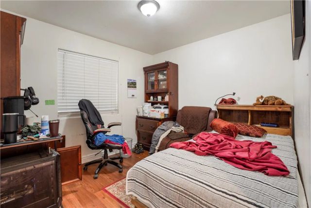 9207 S Central, Los Angeles, CA 90002