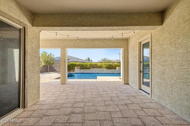 17864 W AMBERWOOD Drive, Goodyear, AZ 85338