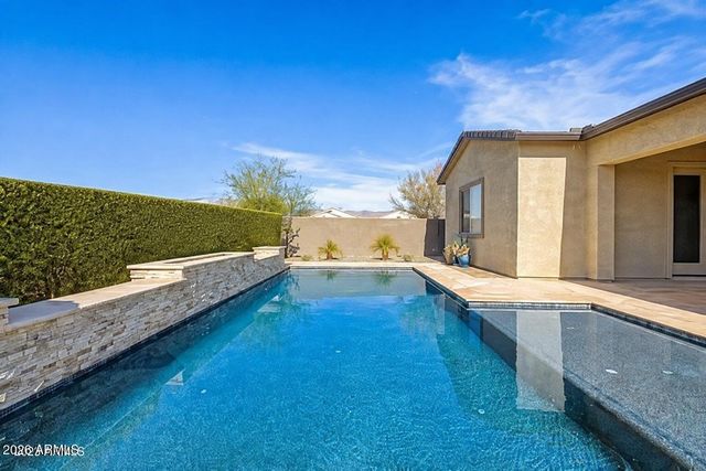 17864 W AMBERWOOD Drive, Goodyear, AZ 85338