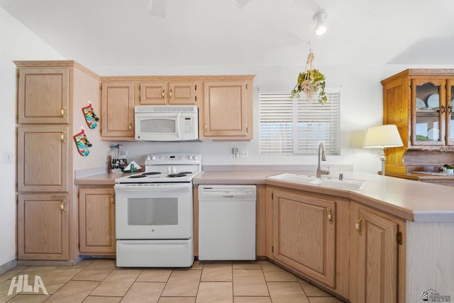 1853 W Camino Granada, Yuma, AZ 85364