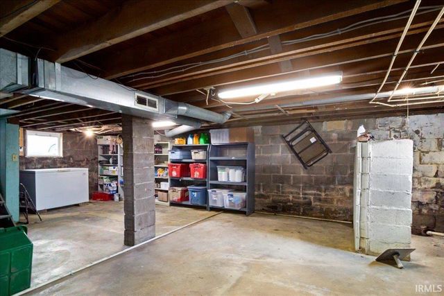 1199 W 47th Street, Jasper, IN 47546