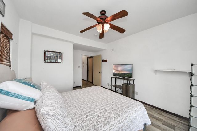 6510 Wig Street, San Leon, TX 77539