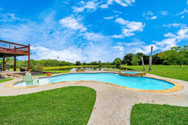 6510 Wig Street, San Leon, TX 77539