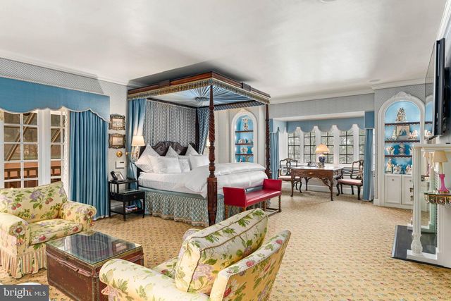 26 OLD GULPH RD, Gladwyne, PA 19035