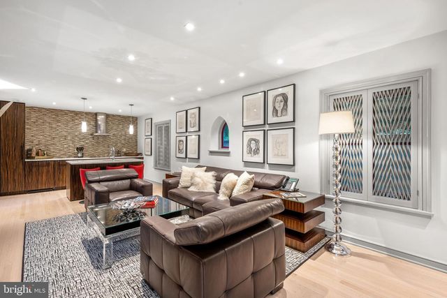 26 OLD GULPH RD, Gladwyne, PA 19035