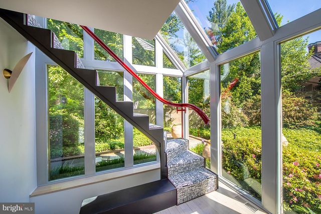 26 OLD GULPH RD, Gladwyne, PA 19035