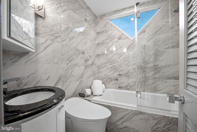 26 OLD GULPH RD, Gladwyne, PA 19035