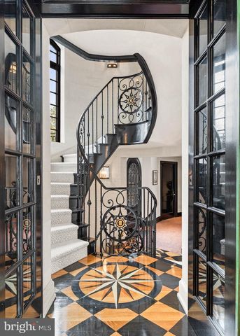 26 OLD GULPH RD, Gladwyne, PA 19035