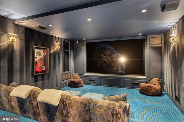 26 OLD GULPH RD, Gladwyne, PA 19035