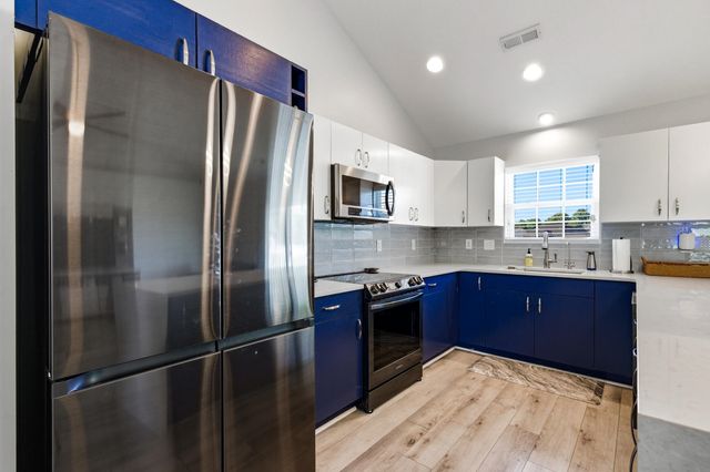 218 Oak Landing Dr., Conway, SC 29527