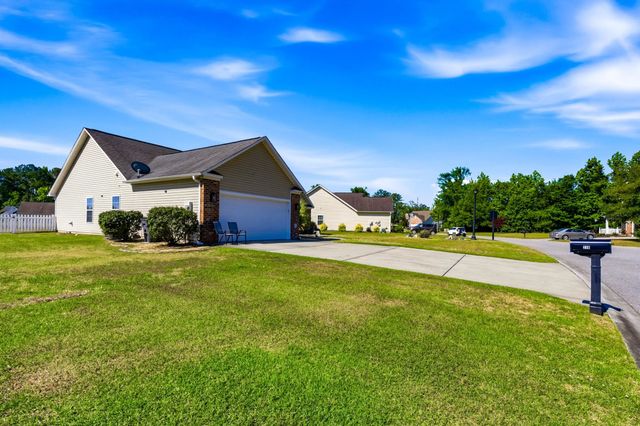 218 Oak Landing Dr., Conway, SC 29527