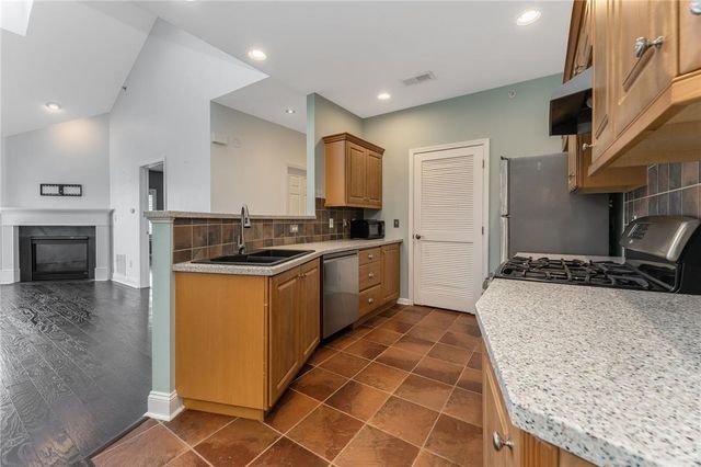 726 Eden Terrace, Easton, PA 18042
