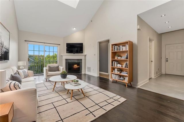 726 Eden Terrace, Easton, PA 18042