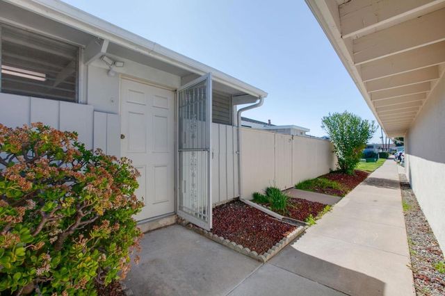 3755 N Vista Campana, Oceanside, CA 92057