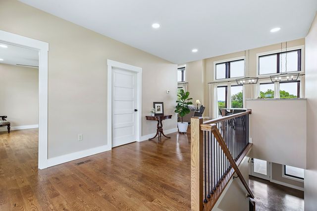 303 S Dry Fork Rd, Gallatin, TN 37066
