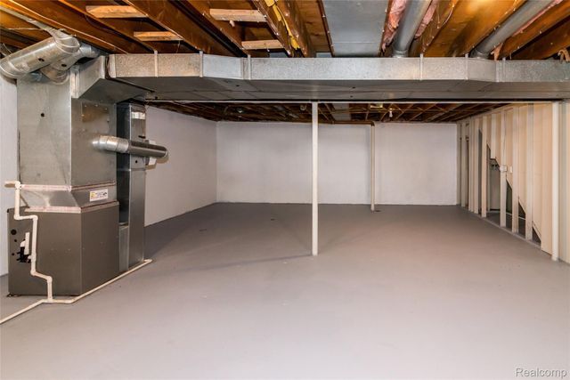 5383 N Henderson Road, Davison, MI 48423