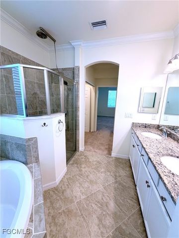 1980 Wellington ST, Naples, FL 34120