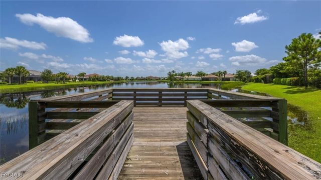 1980 Wellington ST, Naples, FL 34120