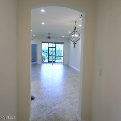 1980 Wellington ST, Naples, FL 34120