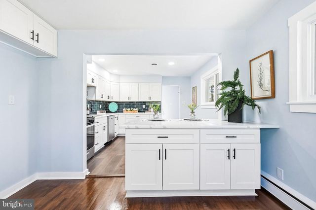 1602 PARK BLVD, Cherry Hill, NJ 08002