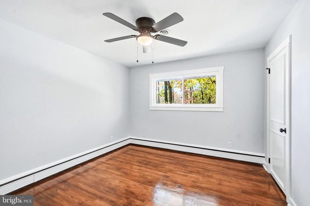 1602 PARK BLVD, Cherry Hill, NJ 08002