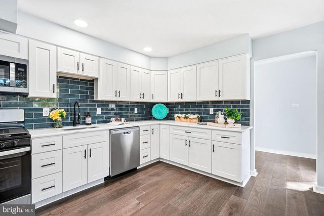 1602 PARK BLVD, Cherry Hill, NJ 08002
